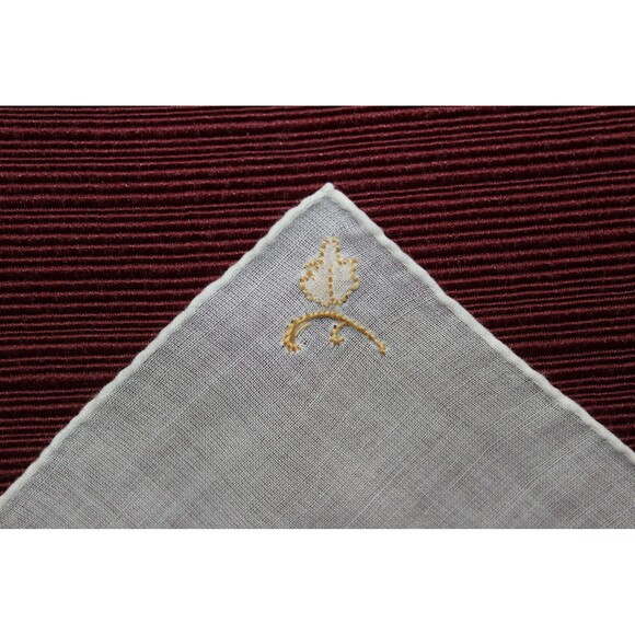 Vintage D Handkerchief Mid Century Modern Hankie Embroidered Floral Large Hankie - Picture 4 of 5